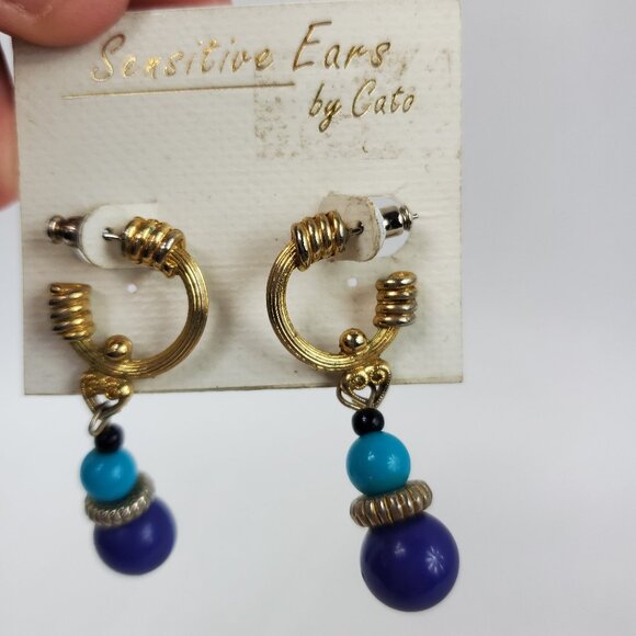 Cato Sensitive Ears Blue Round Dangle Gold Tone Loop Top Earrings NWT - Picture 1 of 5